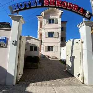 Otel L